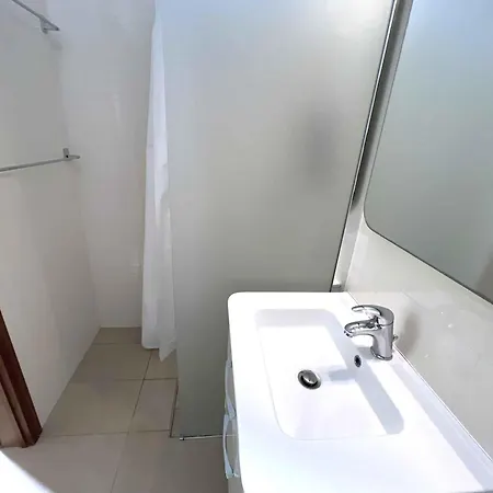 In 54702 بيبيوني